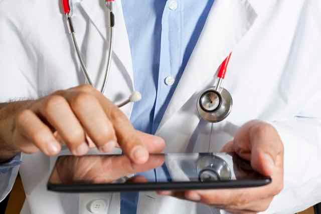 O desafio #1 da medicina no séc. XXI: o que podemos fazer para reduzir desperdício e ineficiência