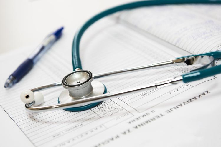 Como eu trato pacientes com FA e angioplastia?