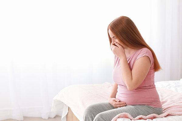 Estudo sobre NVPO pós cesarianas.