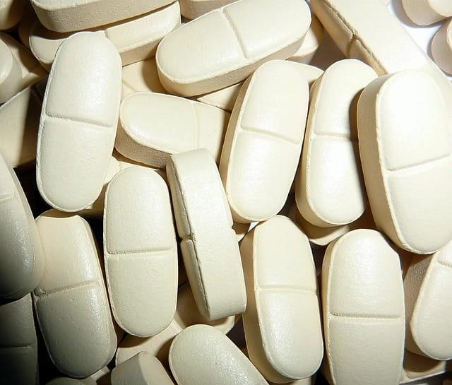 Naltrexona para dependência de álcool é uma alternativa segura ao paciente