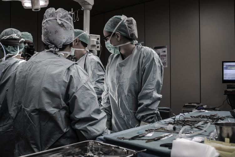 Qual enxerto ideal para usar na cirurgia de revascularização miocárdica?