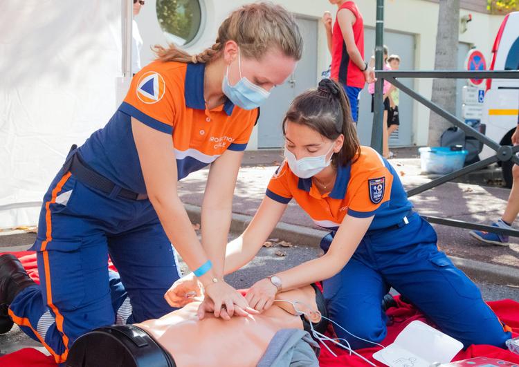 ECMO na parada cardiorrespiratória: já podemos indicar de rotina?