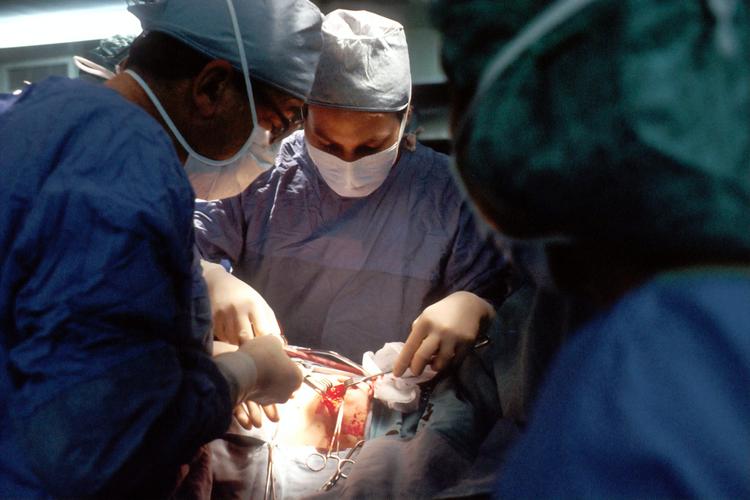 A polêmica da Mamária Direita na Cirurgia de Revascularização do Miocárdio